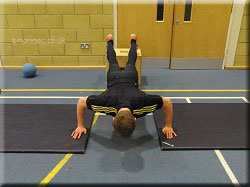 Incline push up & depth jump finish